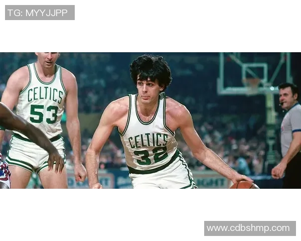 全球最帅足球中锋排名榜揭秘 热门球星颜值与实力并存